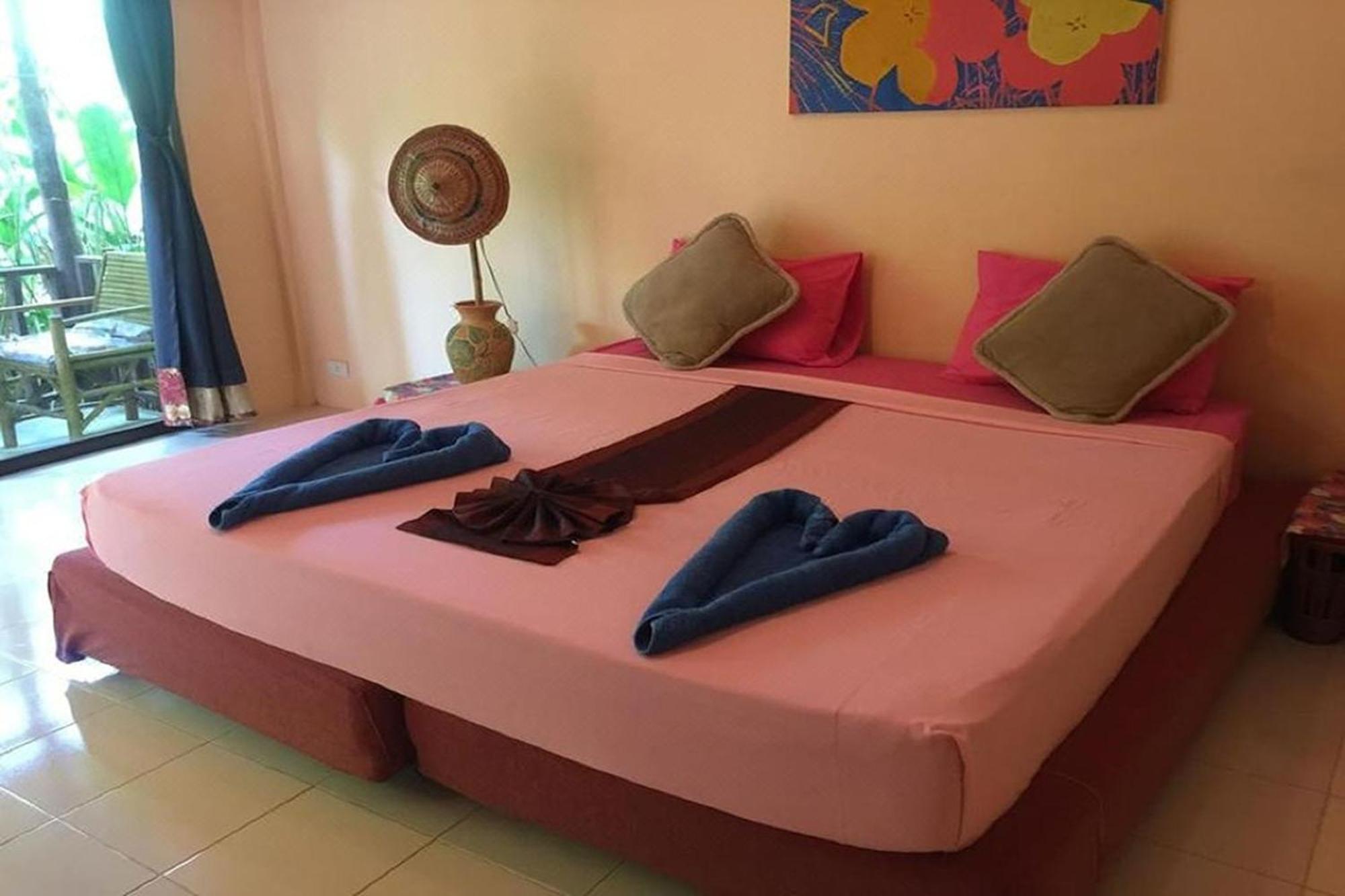 Chaba Bungalows Ban Ai Dao Exteriör bild