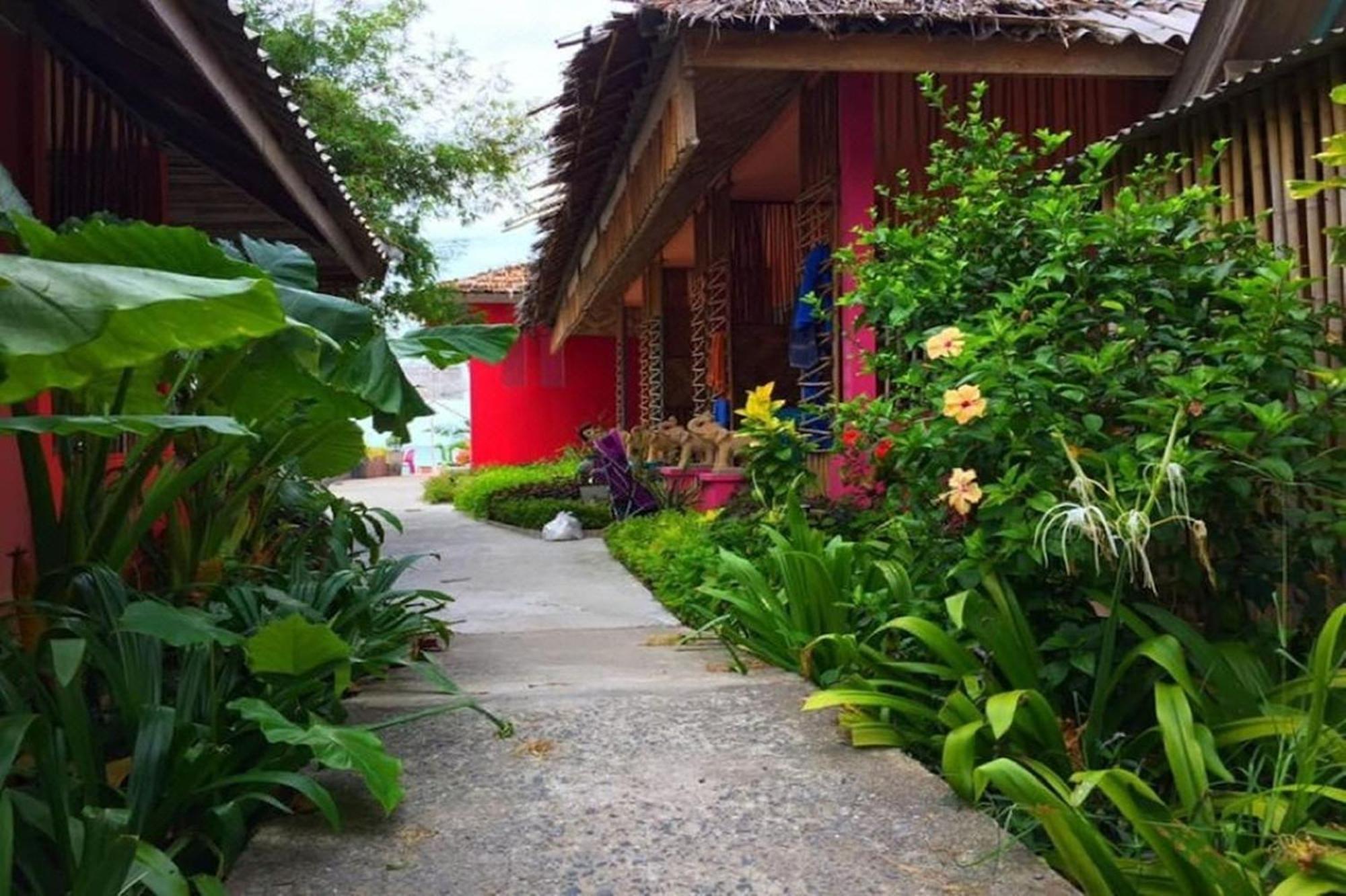 Chaba Bungalows Ban Ai Dao Exteriör bild